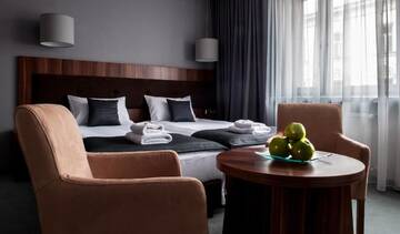Фото номера Улучшенный двухместный номер с 2 отдельными кроватями Отель Best Western Hotel Trybunalski г. Пётркув-Трыбунальский 4